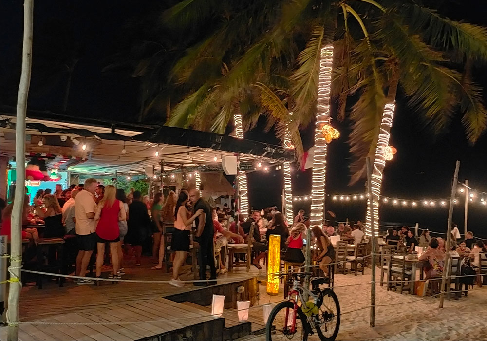 ZENZI BEACH